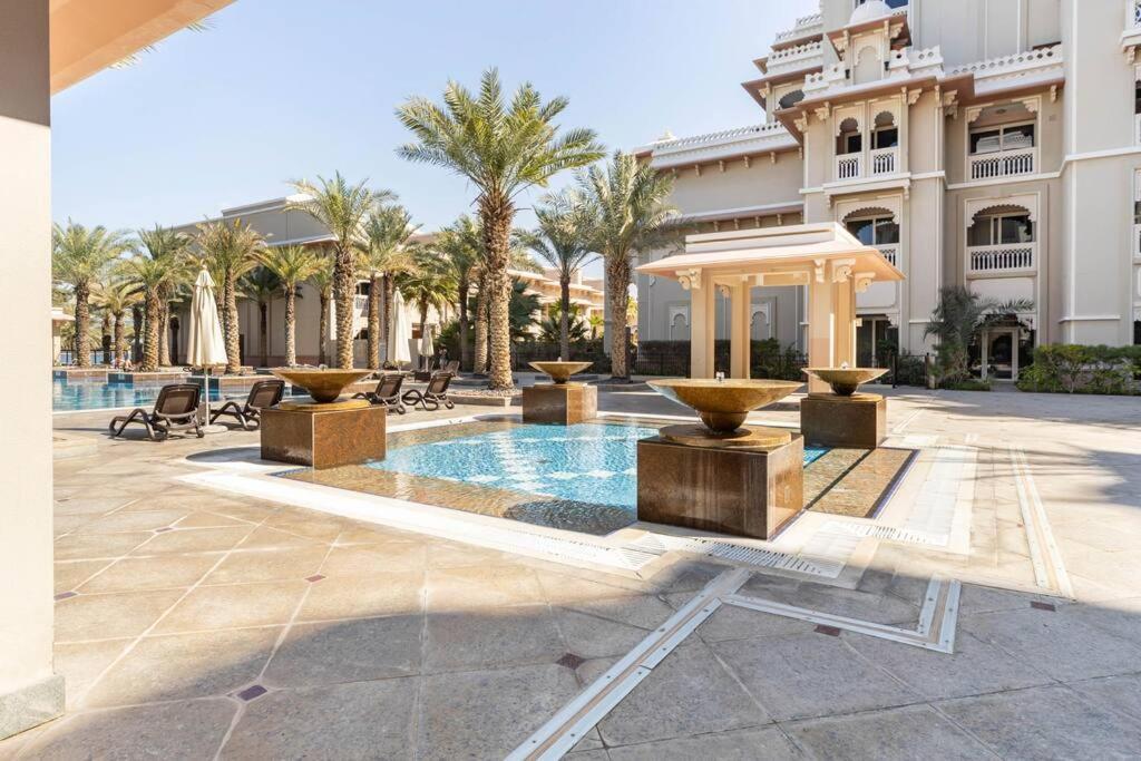 דובאי Luxury 1 Bedroom With A Private Beach Taj Granduer Residence At Palm מראה חיצוני תמונה