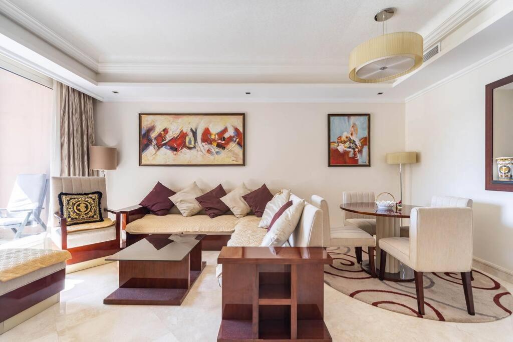 דובאי Luxury 1 Bedroom With A Private Beach Taj Granduer Residence At Palm מראה חיצוני תמונה